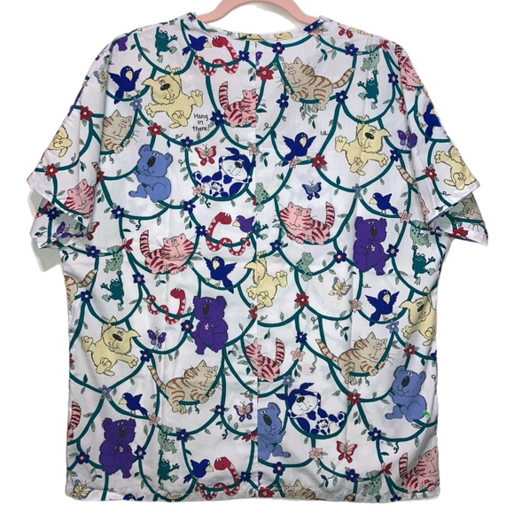 EUC BARCO Unisex Medium "Hang in there!" Scrub Top Animals 11098 - Picture 2 of 6